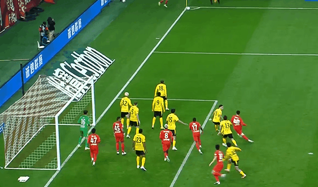 上海海港客场大胜青岛西海岸 武磊双响助球队摆