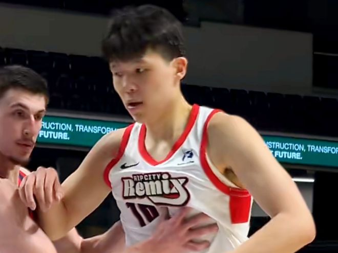 杨瀚森两双难救主 撕裂之城背靠背遭快船双杀