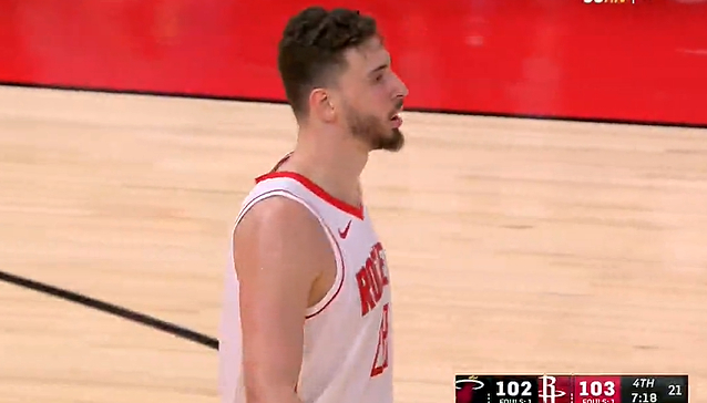 申京助攻阿门暴扣 火箭末节逆转热火