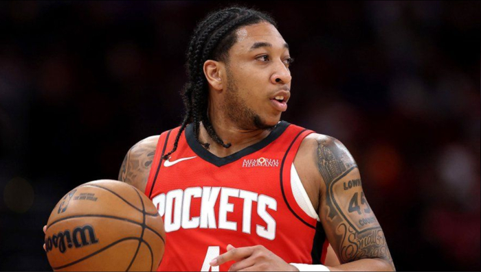 火箭队给戴维森两年合同却未重用引热议