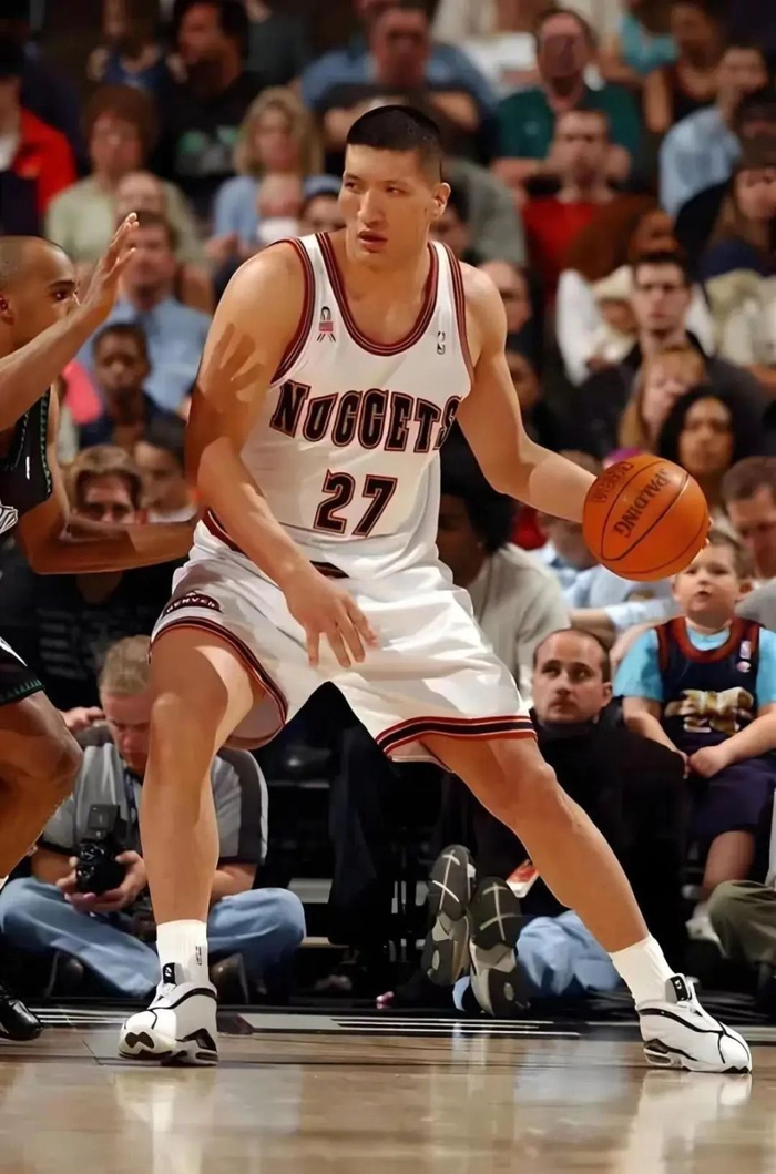 杨瀚森首轮登NBA却难获重用，中国球员挑战重重